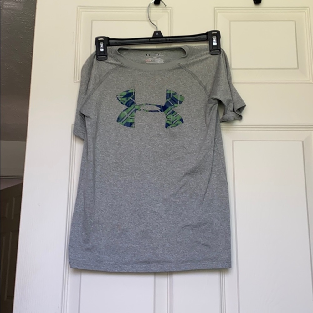 Boys under armour shirt